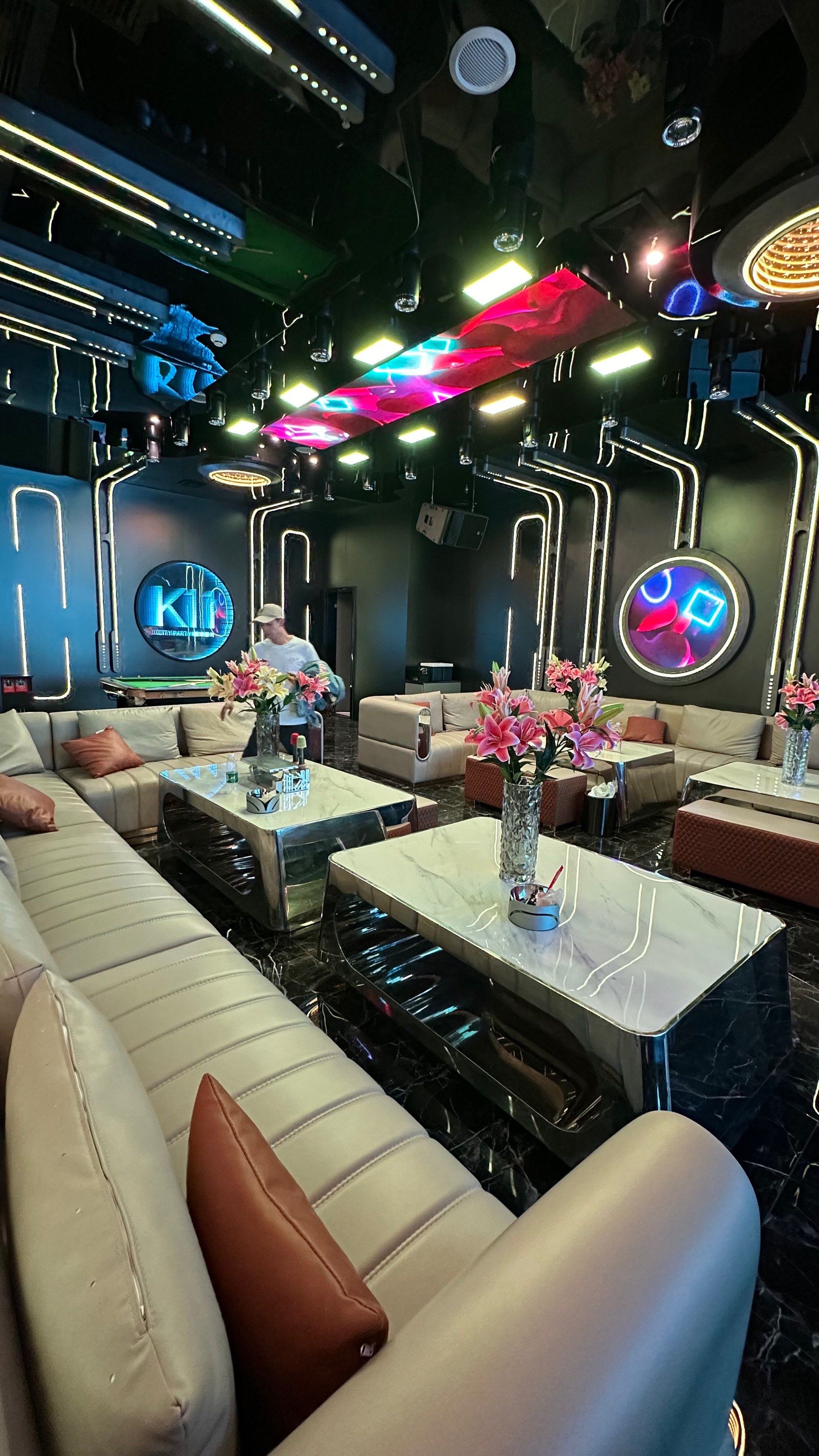 桂林商务ktv体验-雁山区ktv预定